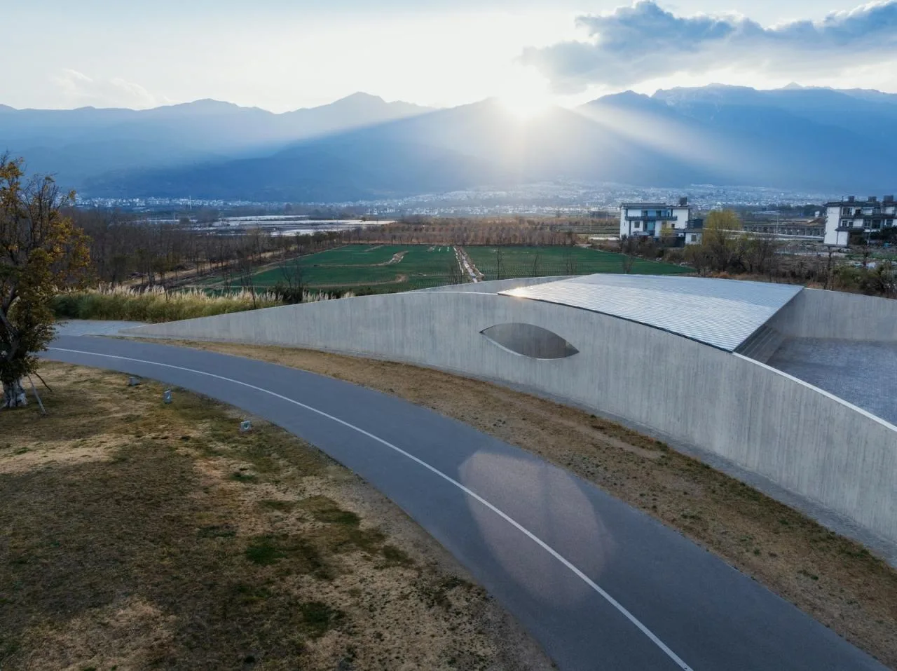 BIM Architecture | Erhai Lake Ecological Corridor Jiapeng Village Station/Zhao Yang Architecture Studio
