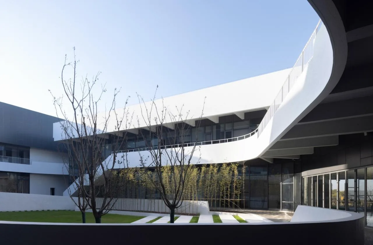 BIM Architecture | PolyGram Asia Pacific Production and R&D Headquarters/Chiasmus Partners