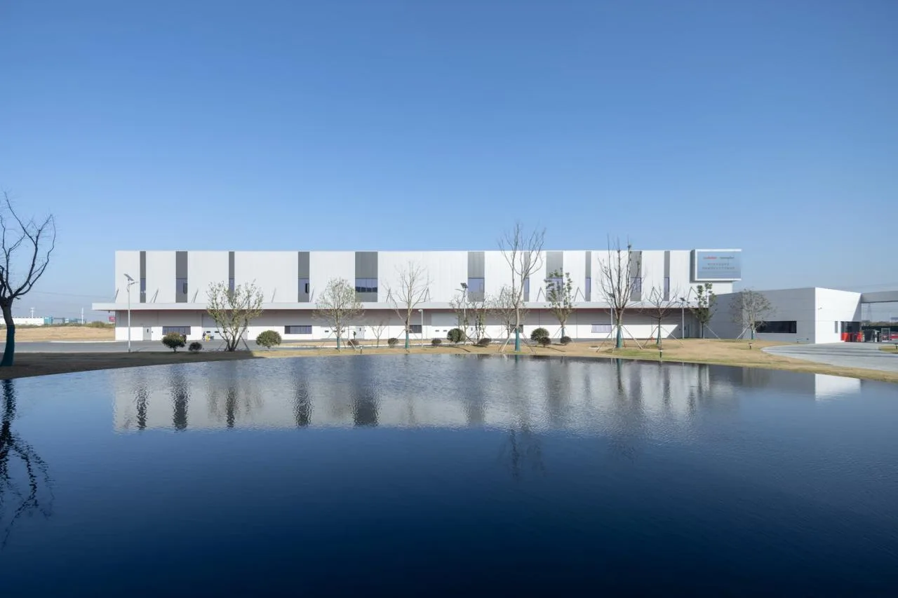 BIM Architecture | PolyGram Asia Pacific Production and R&D Headquarters/Chiasmus Partners