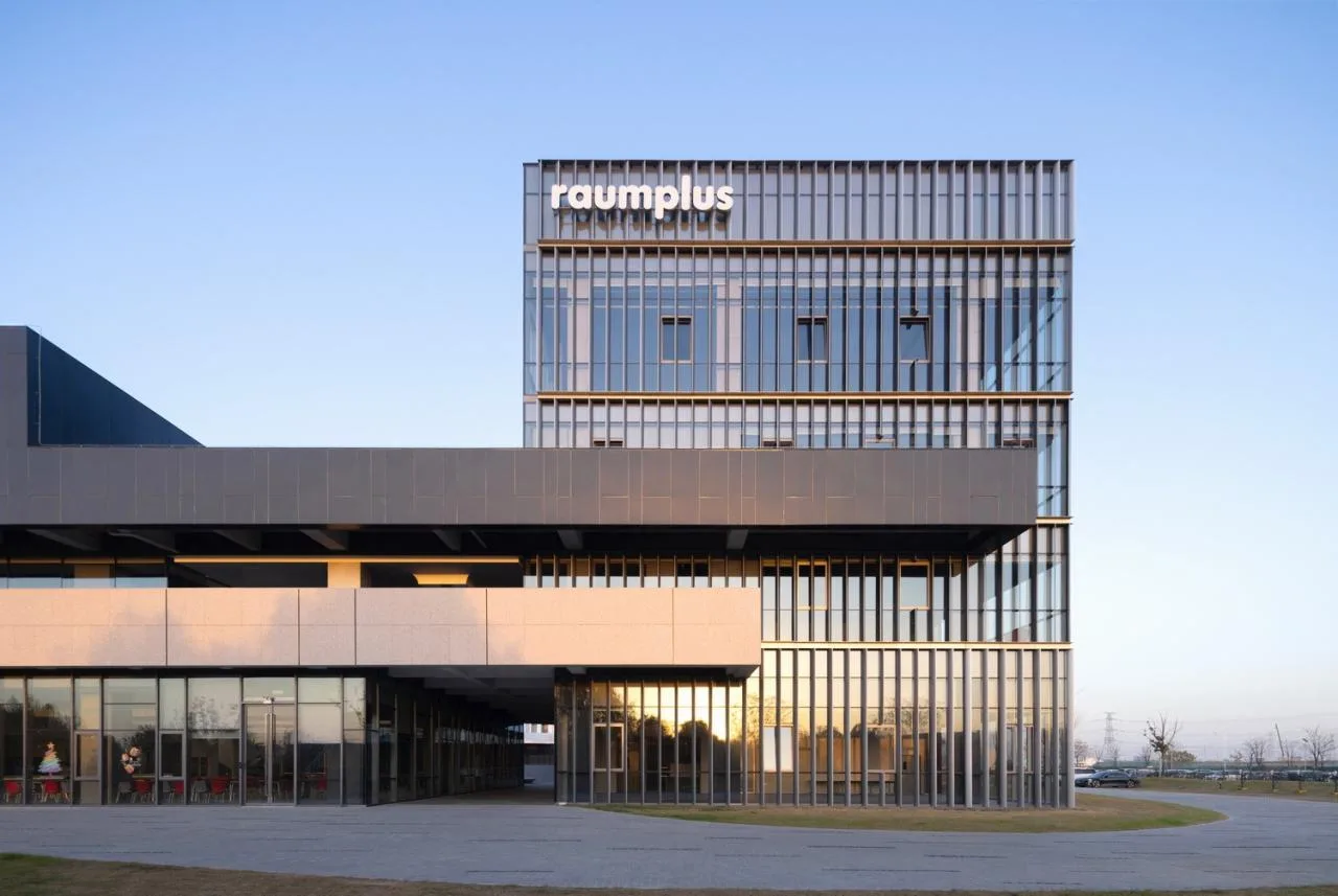 BIM Architecture | PolyGram Asia Pacific Production and R&D Headquarters/Chiasmus Partners