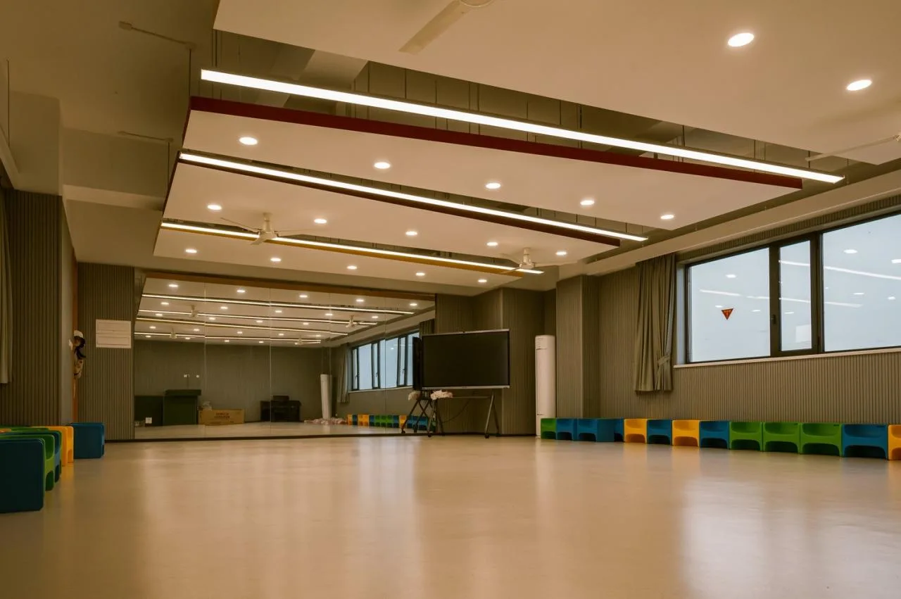 BIM Architecture | Here and Now: High Density Campus Practice for Classroom Teaching - Qingpu Lansheng Siyuan Middle School/Chuanglin Zebai