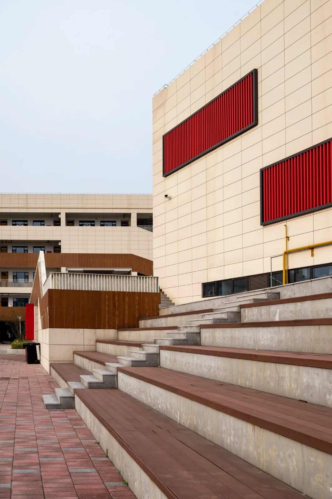 BIM Architecture | Here and Now: High Density Campus Practice for Classroom Teaching - Qingpu Lansheng Siyuan Middle School/Chuanglin Zebai