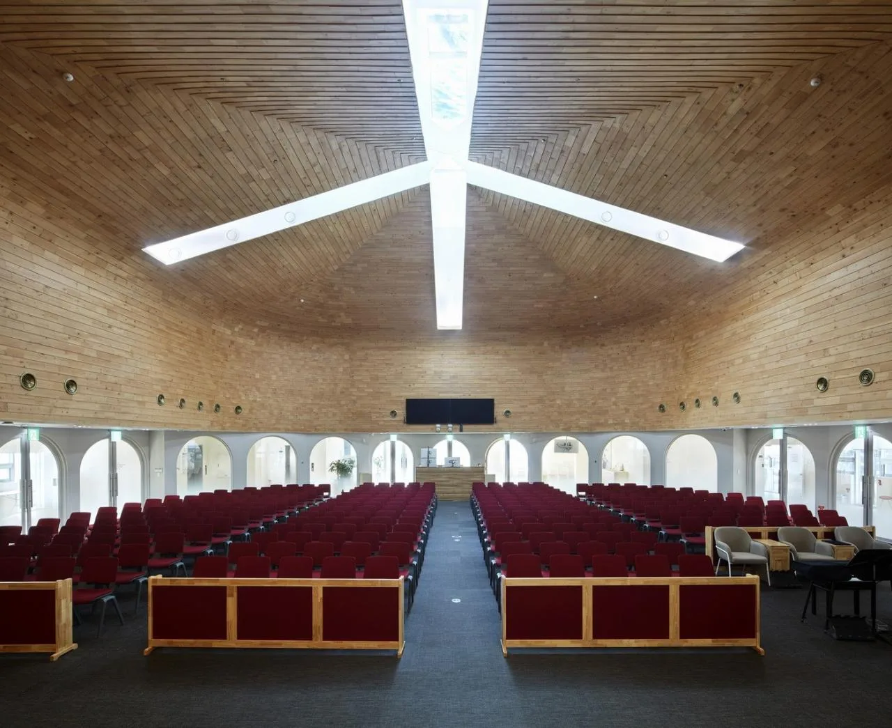 BIM Architecture | Ennori Church on Yongzong Island/shinslab Architecture