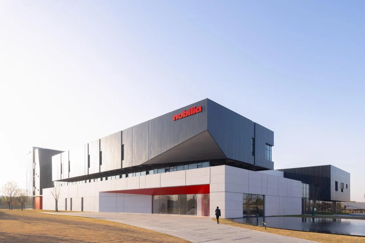 BIM Architecture | PolyGram Asia Pacific Production and R&D Headquarters/Chiasmus Partners