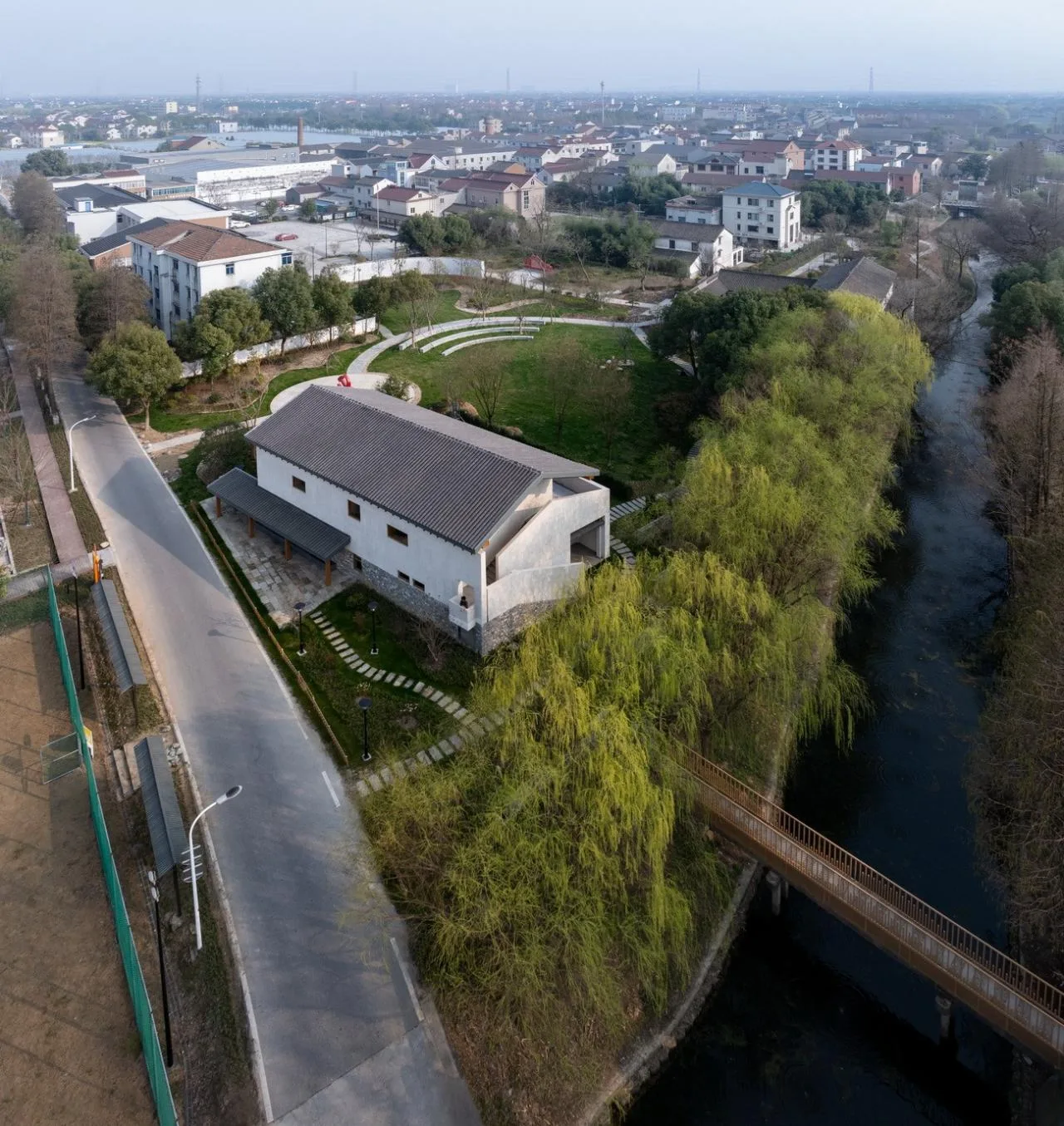 BIM Architecture | Longnan Village Bohong Bookstore/Forest Building