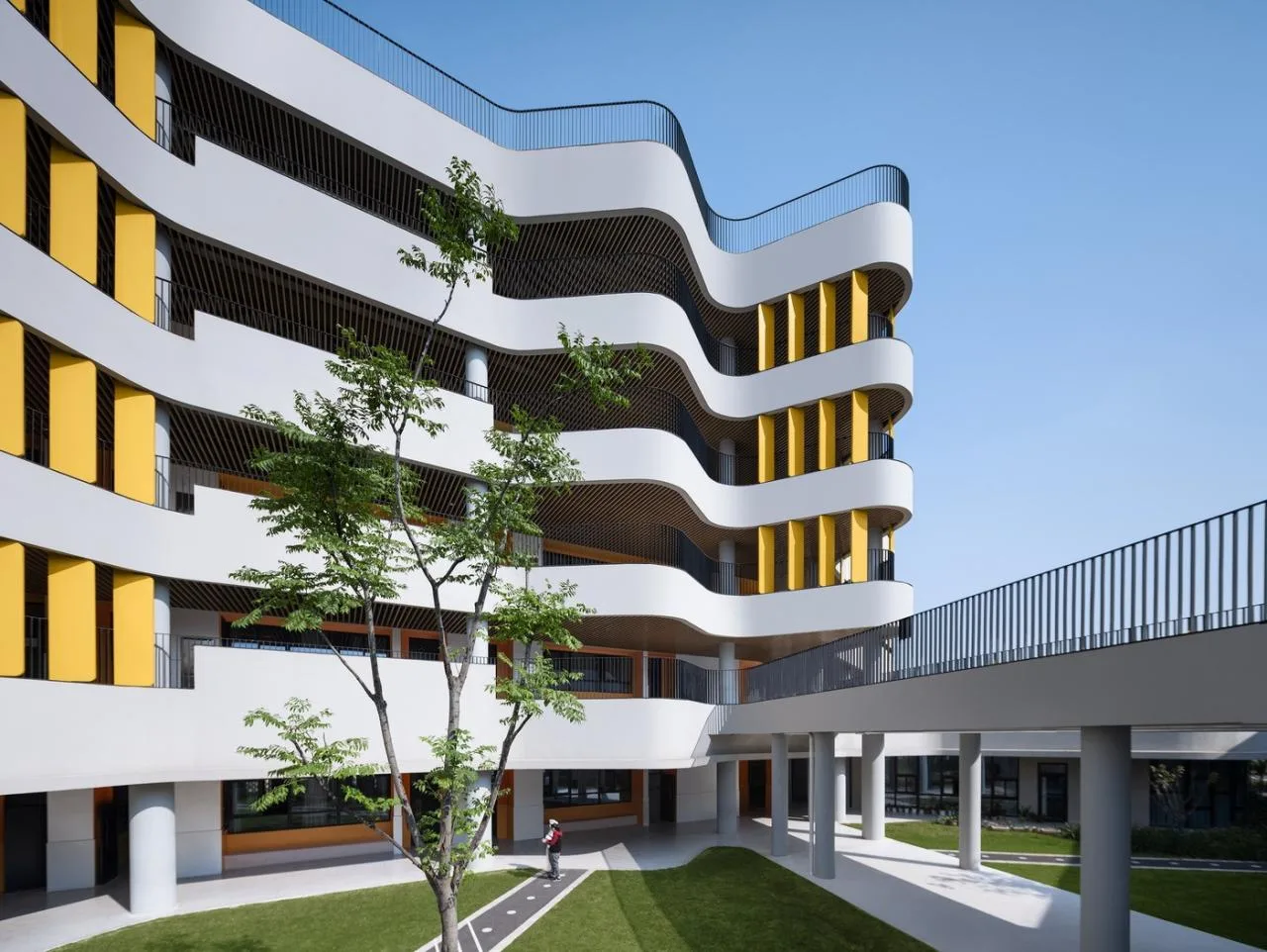 BIM Architecture | Shanghai Normal University Affiliated Qingpu Experimental School/BAU Architecture and Urban Design Firm