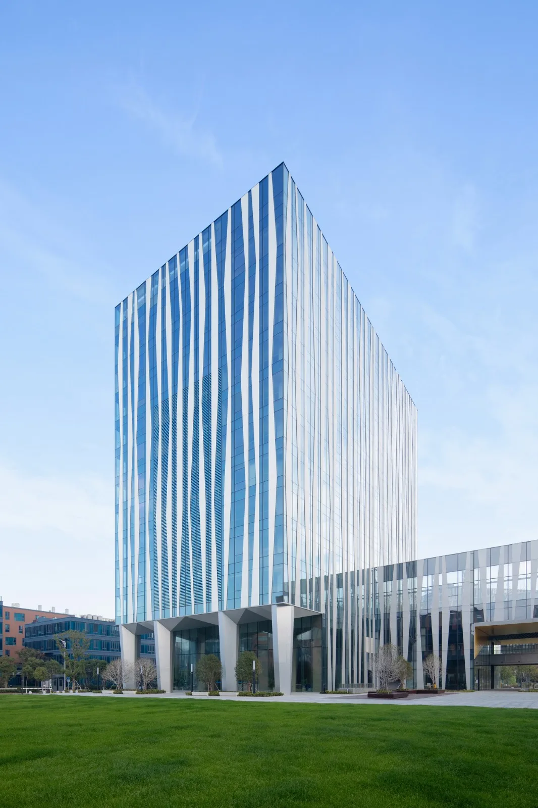 BIM Architecture | Creating Three Vitalities, Creating a New 'Smart Sea Collaborative Zone'/FTA Architectural Design
