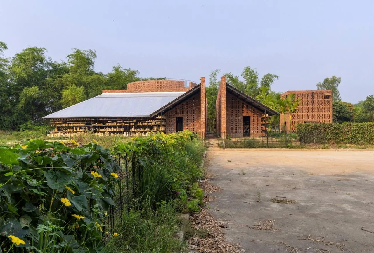 BIM Architecture | Terracotta Warriors Studio/Tropical Space