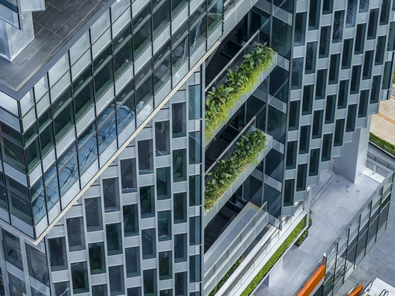 BIM Architecture | T33 Full time Center: Future Imagination and Expression of Human, Nature, and Technology/Aedas Architectural Design Firm