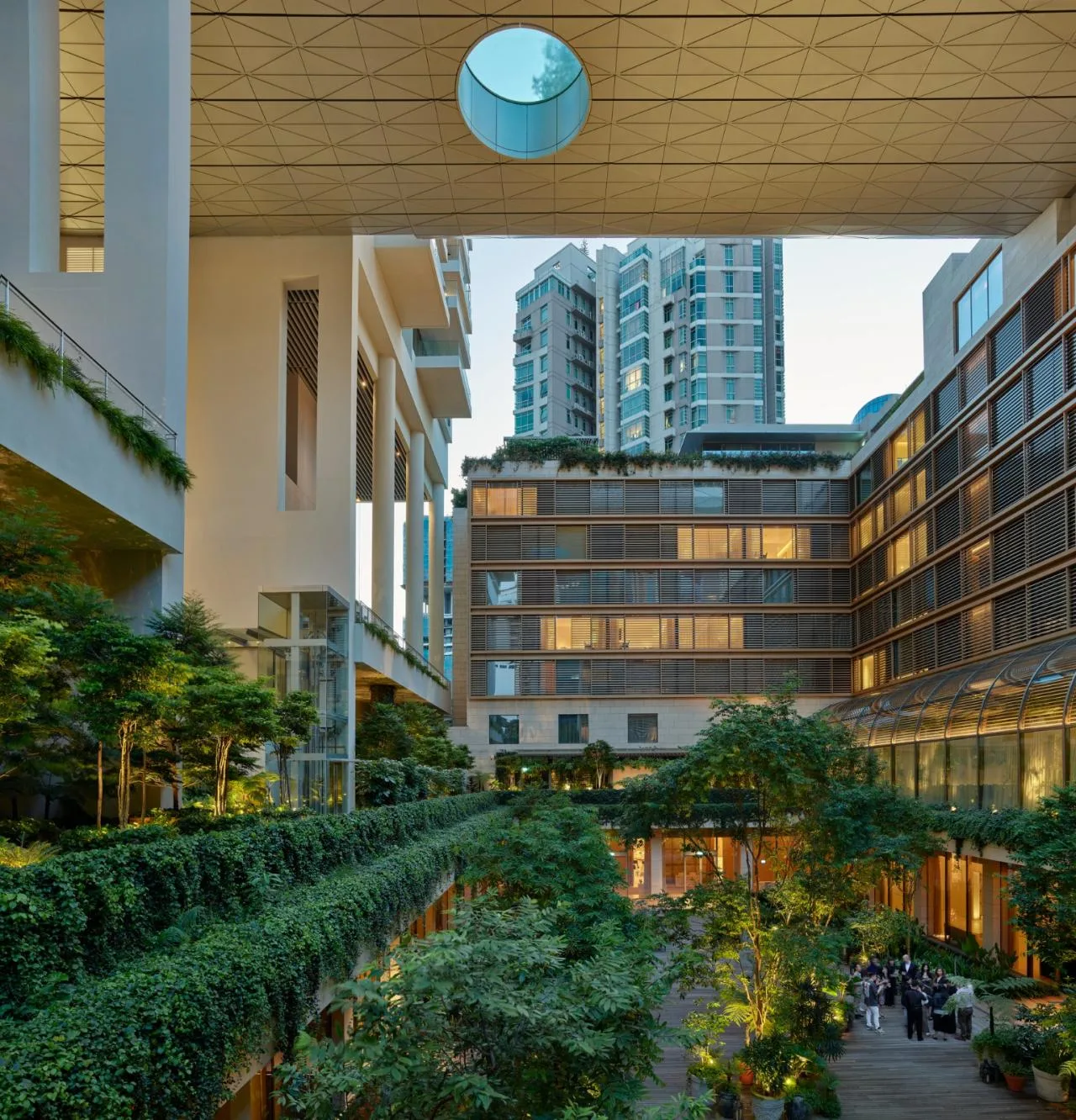 BIM Architecture | Platinum Residence and Singapore Addison Hotel/Safdi Architectural Firm