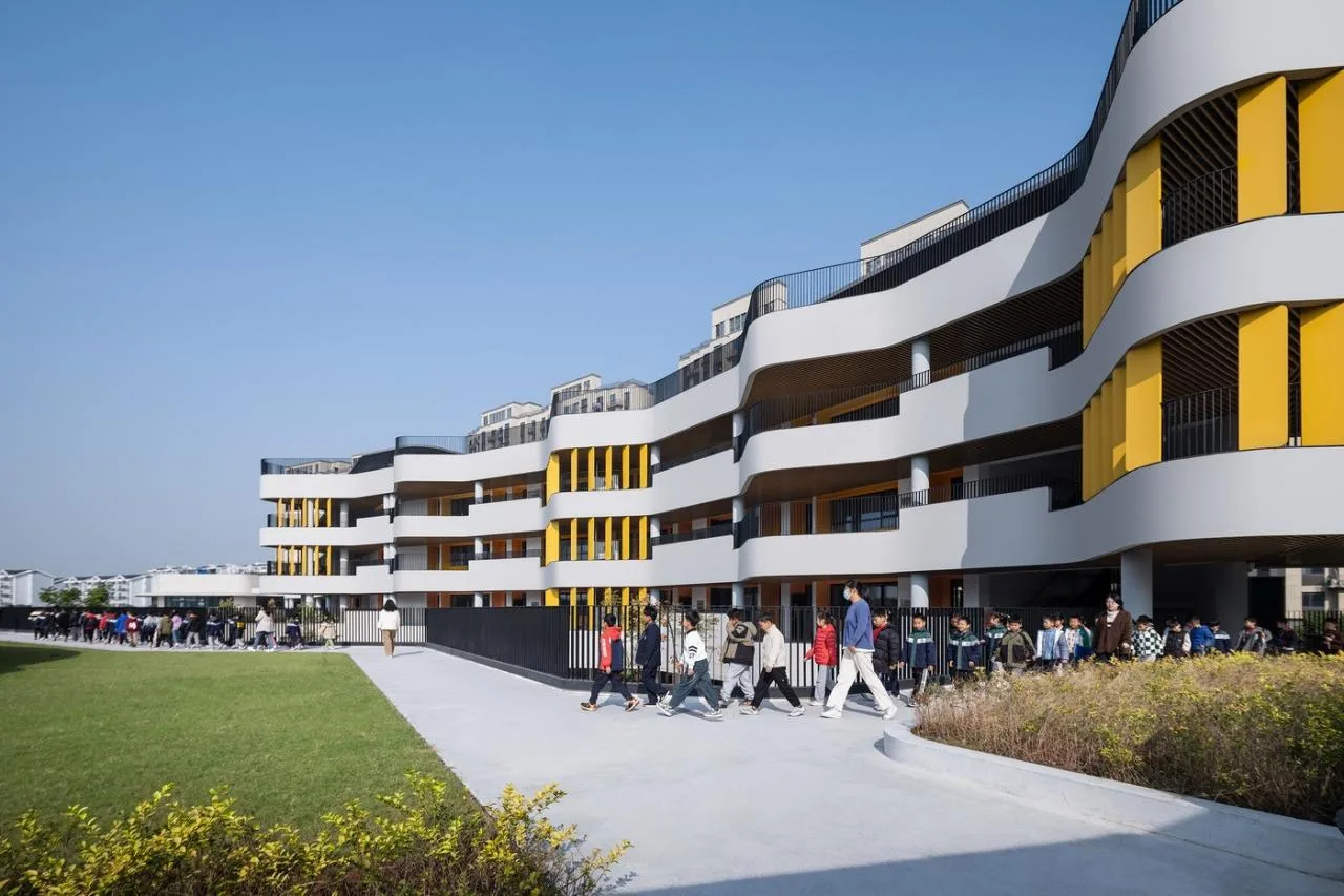 BIM Architecture | Shanghai Normal University Affiliated Qingpu Experimental School/BAU Architecture and Urban Design Firm