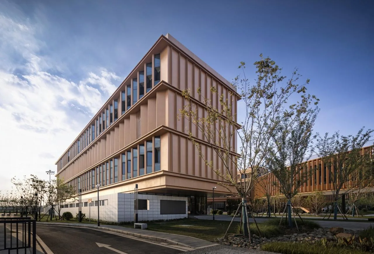 BIM Architecture | Jiangsu Meicun Senior High School Airport Branch/South China University of Technology Architectural Design and Research Institute