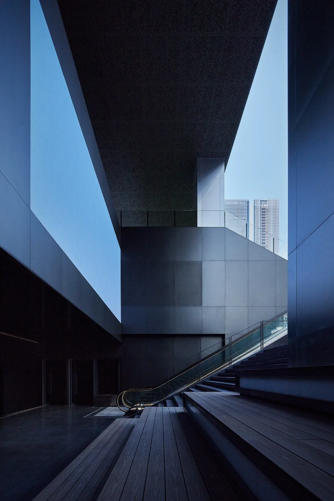 BIM Architecture | T33 Full time Center: Future Imagination and Expression of Human, Nature, and Technology/Aedas Architectural Design Firm
