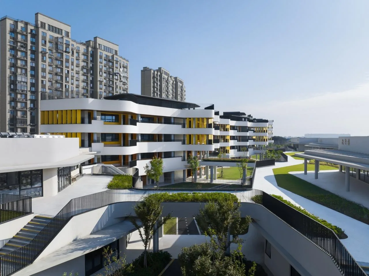 BIM Architecture | Shanghai Normal University Affiliated Qingpu Experimental School/BAU Architecture and Urban Design Firm