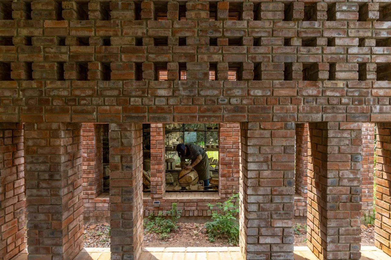 BIM Architecture | Terracotta Warriors Studio/Tropical Space