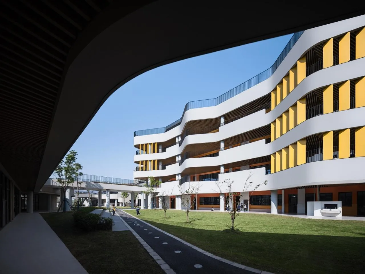 BIM Architecture | Shanghai Normal University Affiliated Qingpu Experimental School/BAU Architecture and Urban Design Firm