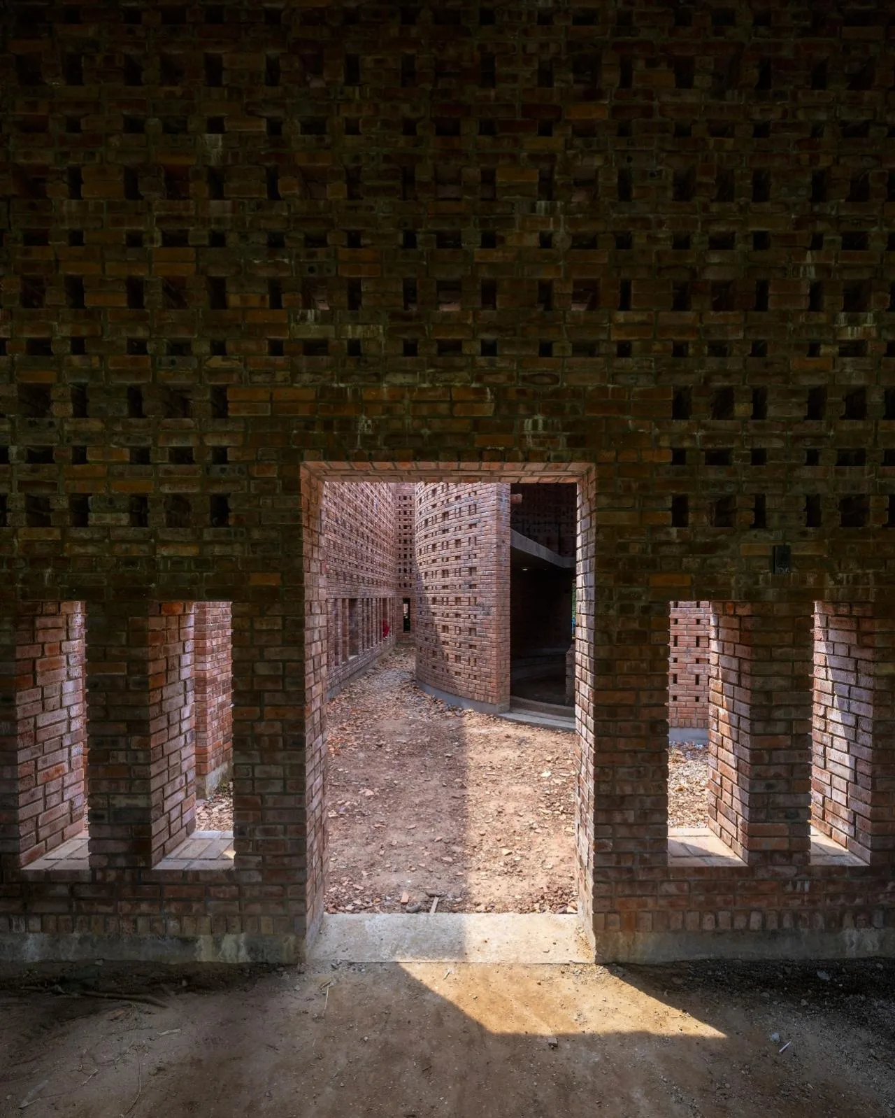 BIM Architecture | Terracotta Warriors Studio/Tropical Space