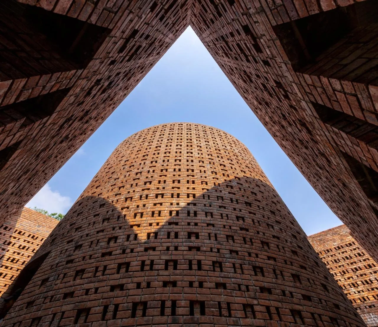 BIM Architecture | Terracotta Warriors Studio/Tropical Space