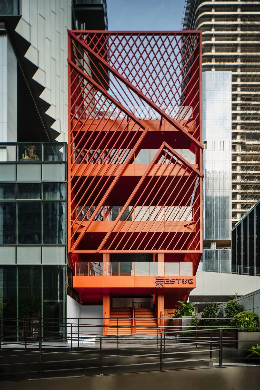 BIM Architecture | T33 Full time Center: Future Imagination and Expression of Human, Nature, and Technology/Aedas Architectural Design Firm