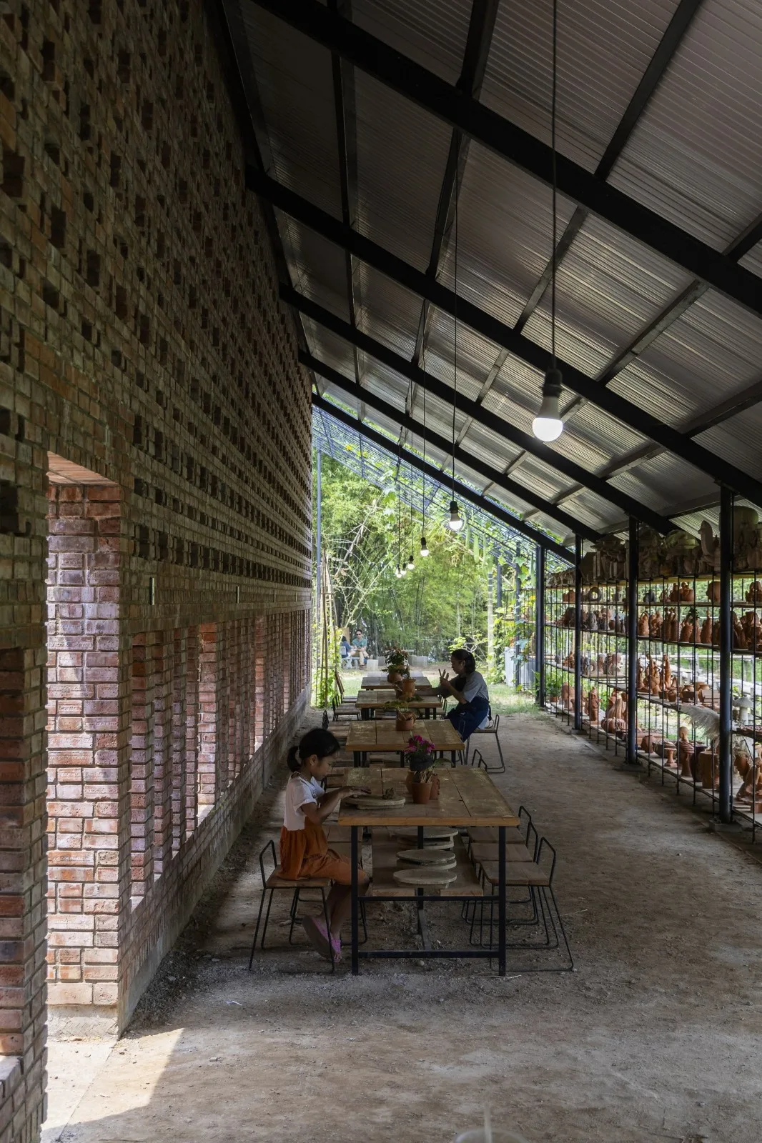 BIM Architecture | Terracotta Warriors Studio/Tropical Space