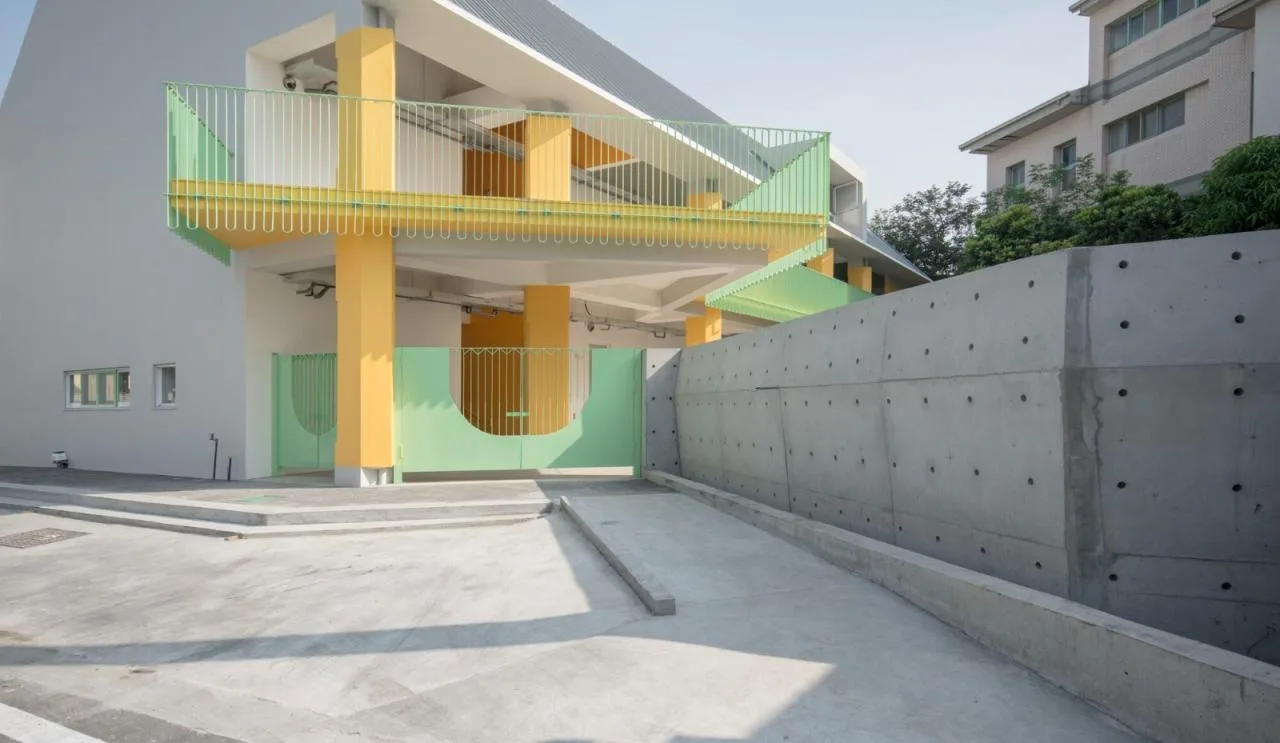 BIM Architecture | Tung Yuan Kindergarten/Office AAA