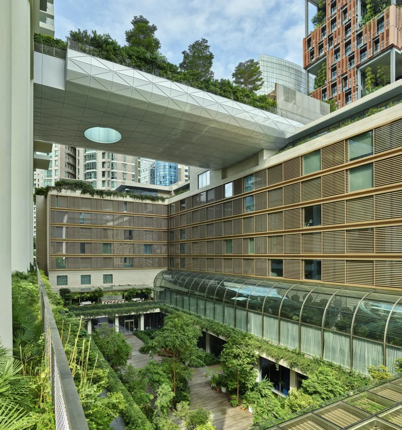 BIM Architecture | Platinum Residence and Singapore Addison Hotel/Safdi Architectural Firm