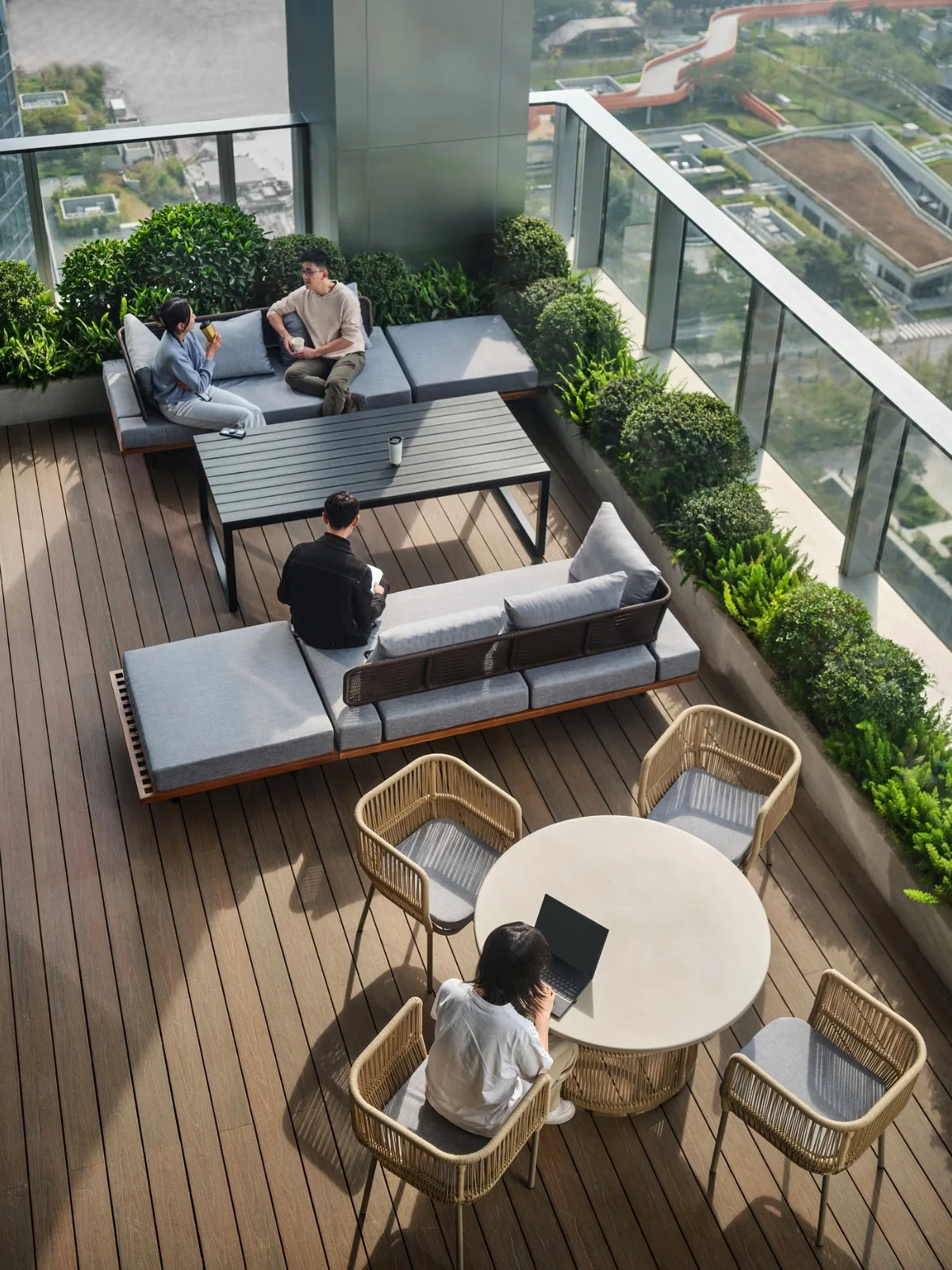 BIM Architecture | T33 Full time Center: Future Imagination and Expression of Human, Nature, and Technology/Aedas Architectural Design Firm