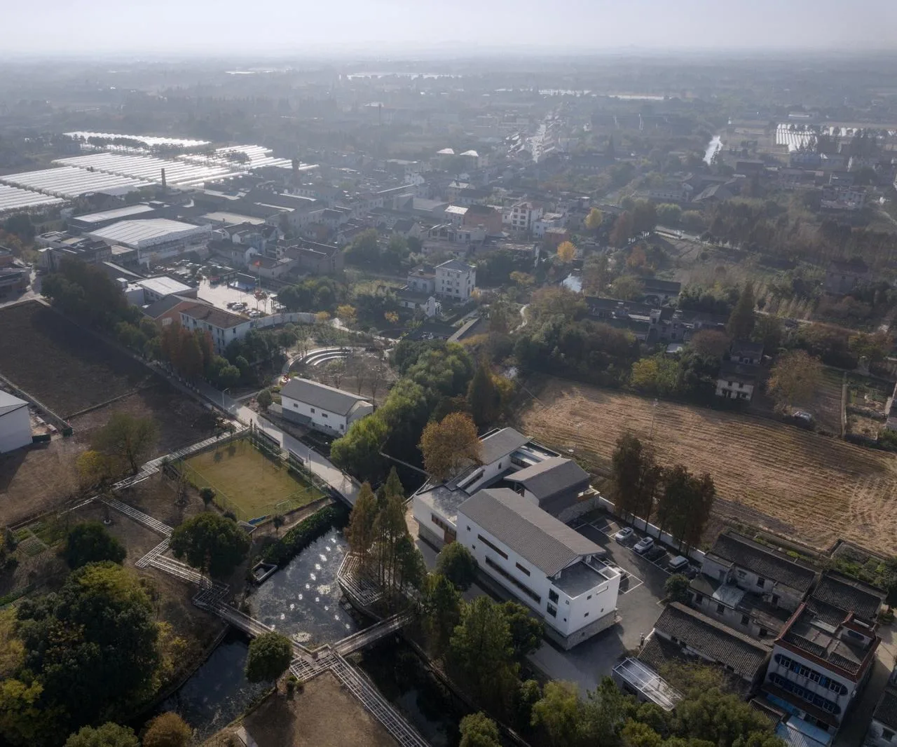 BIM Architecture | Longnan Village Party and Mass Center/Forest Building