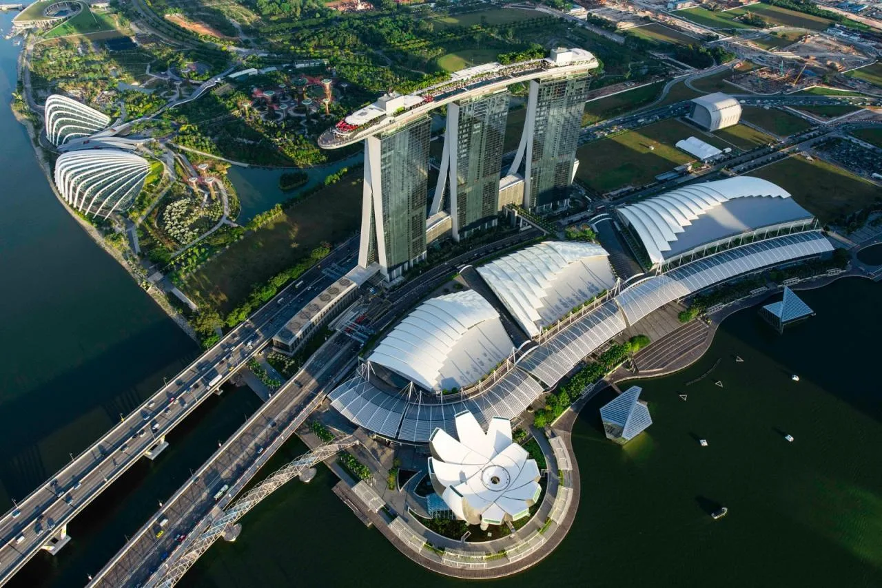 BIM Architecture | Platinum Residence and Singapore Addison Hotel/Safdi Architectural Firm