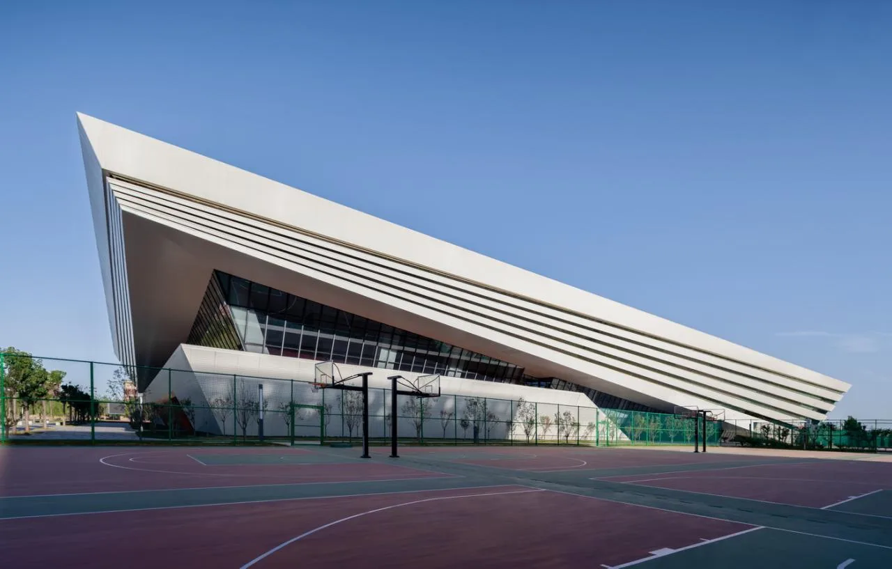 BIM Architecture | White Egrets Fly Together Wetland Exhibition Wings: Bohai University Sports Center/Chinese Academy of Sciences Architectural Design and Research Institute Co., Ltd