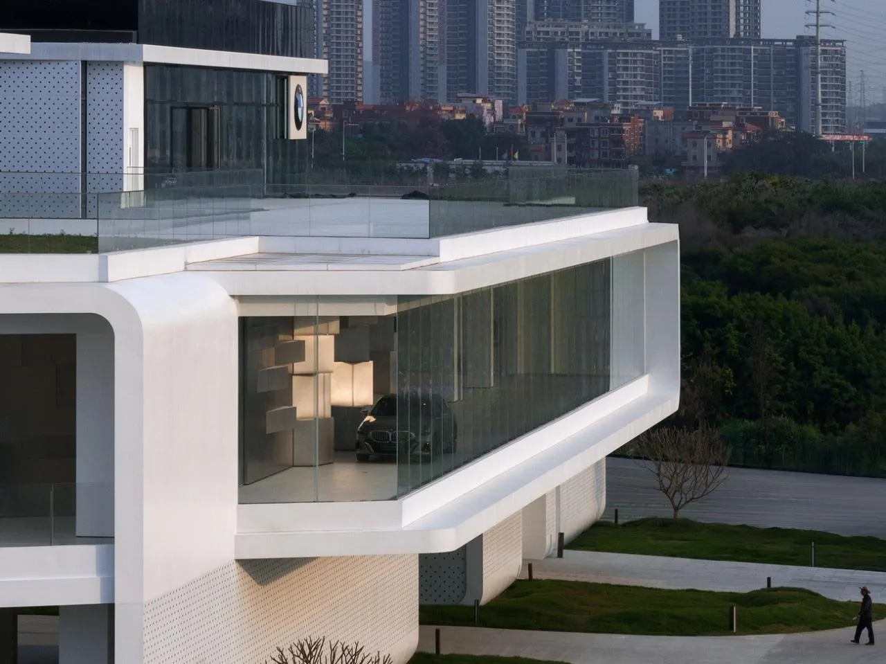 BIM Architecture | Fully considering localization and adaptability, creating BMW's 'Green Star Lighthouse'/ARCHIHOPE