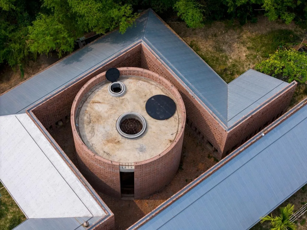 BIM Architecture | Terracotta Warriors Studio/Tropical Space