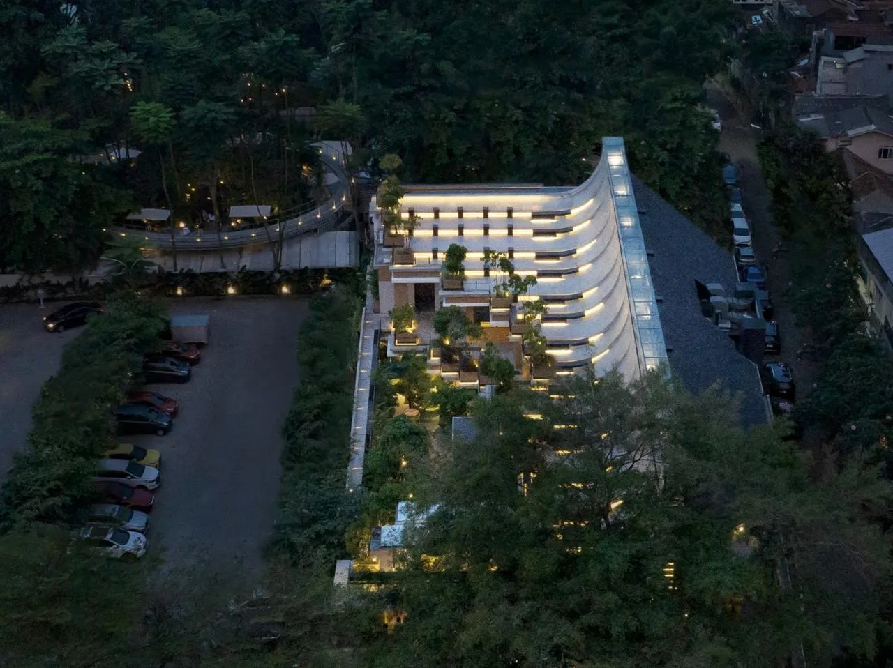 BIM Architecture | Aruma Layered Garden/RAD+ar