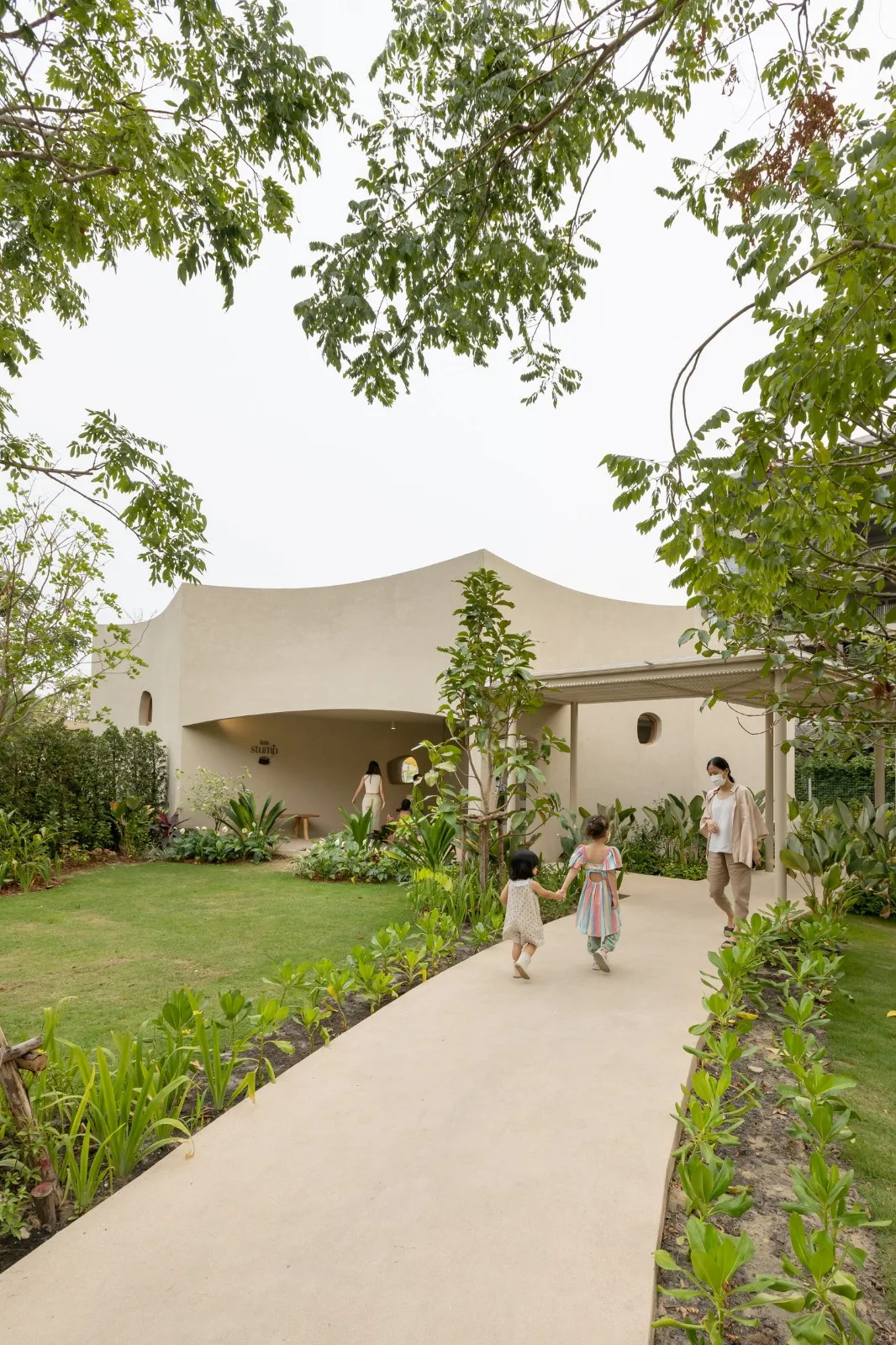 BIM architecture | small stove& Small Tree Pile Coffee Shop and Amusement Park/NITAPROW