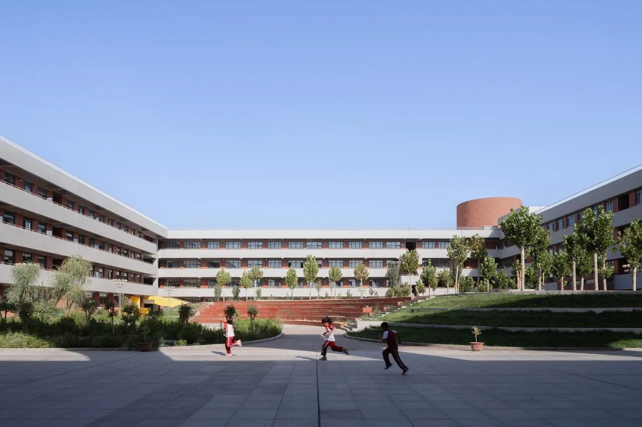 BIM Architecture | Huashan Middle School Boguqi Campus/Rong Chaohui Studio