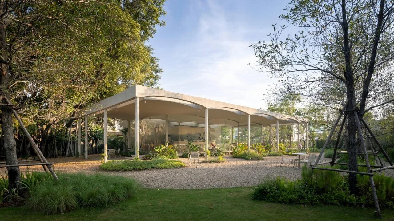 BIM architecture | small stove& Small Tree Pile Coffee Shop and Amusement Park/NITAPROW