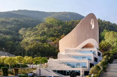 Julongshan Church by OINCE and Dirk U. Moench: A BIM Architecture Showcase-BIM WORLD