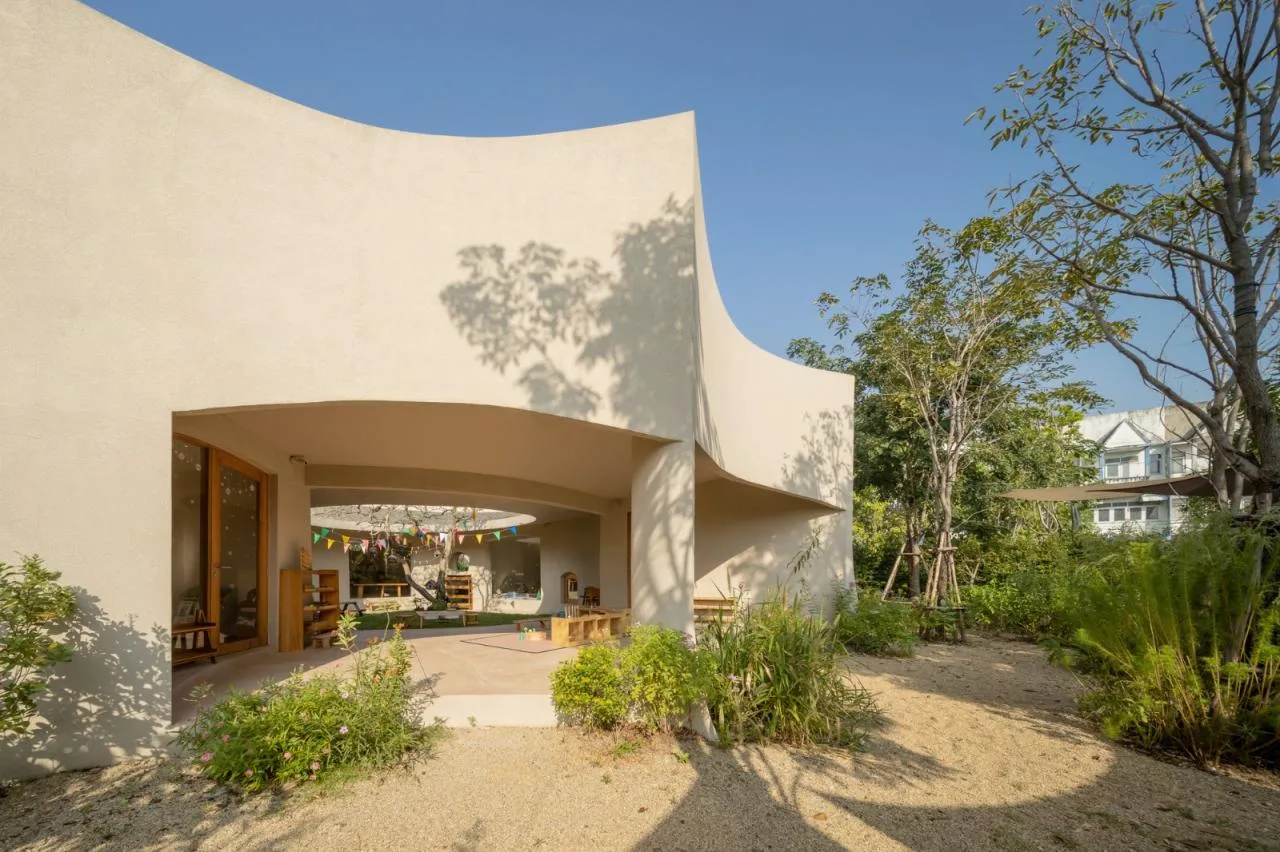 BIM architecture | small stove& Small Tree Pile Coffee Shop and Amusement Park/NITAPROW