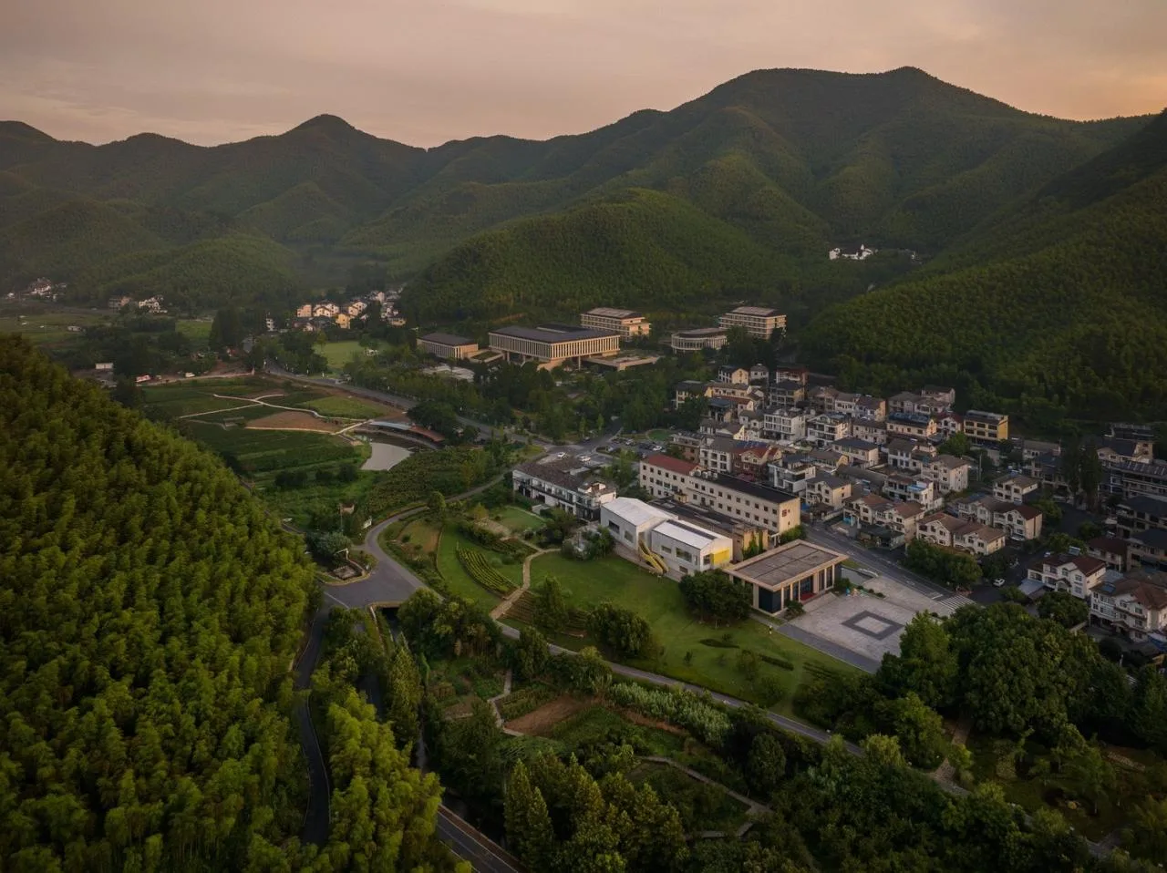 BIM Architecture | Exploration of Rural Building Renovation Practice Based on Spatial Narrative/Team led by Du Chunyu from the School of Design, Shanghai Jiao Tong University