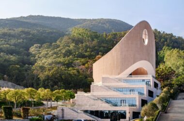 Julongshan Church by OINCE and Dirk U. Moench: A BIM Architecture Showcase-BIM WORLD