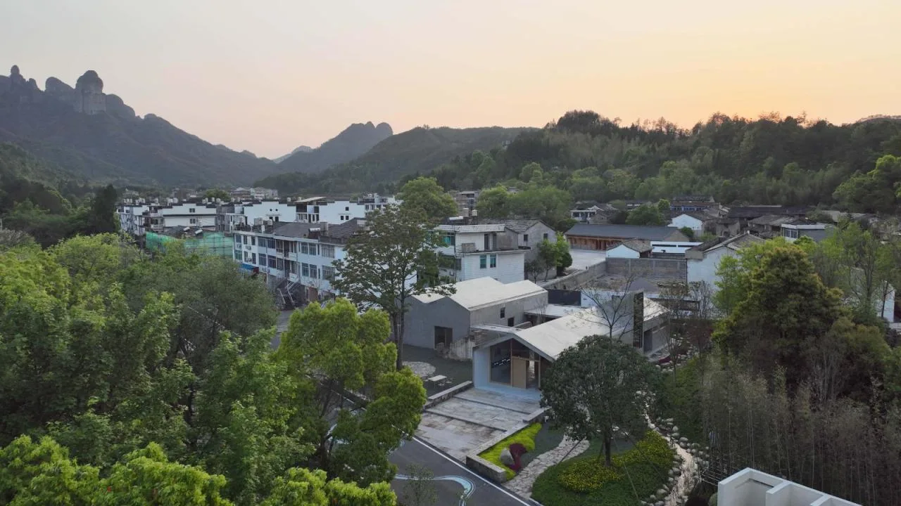 BIM Architecture | Wanghu Village Village Home: Continuation and Reconstruction of Natural Prototype/Zhejiang University Architectural Design and Research Institute
