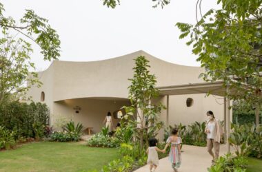 BIM Architecture: Small Stove & Small Tree Pile Coffee Shop and Amusement Park by NITAPROW-BIM WORLD