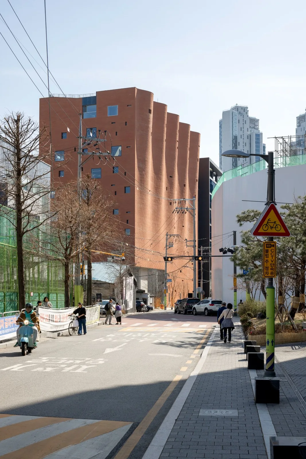 BIM Architecture | W-Mission Headquarters/Behet Bondzio Lin Architekten