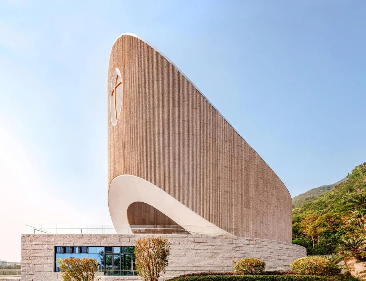 BIM Architecture | Julongshan Church/OINCE • Dirk U. Moench