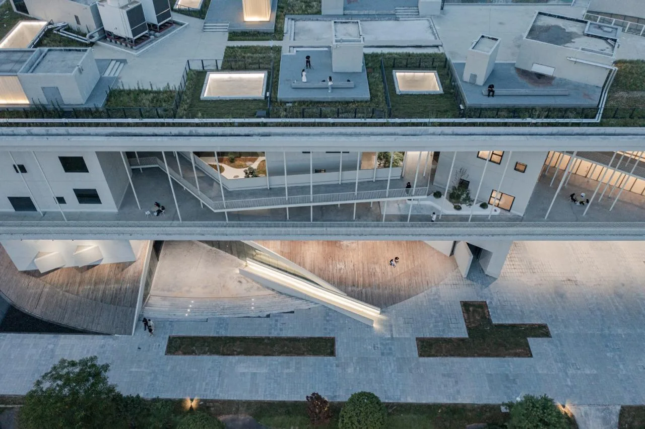 BIM Architecture | Hunan Radio and Television Mango Malanshan Square/Local Studio