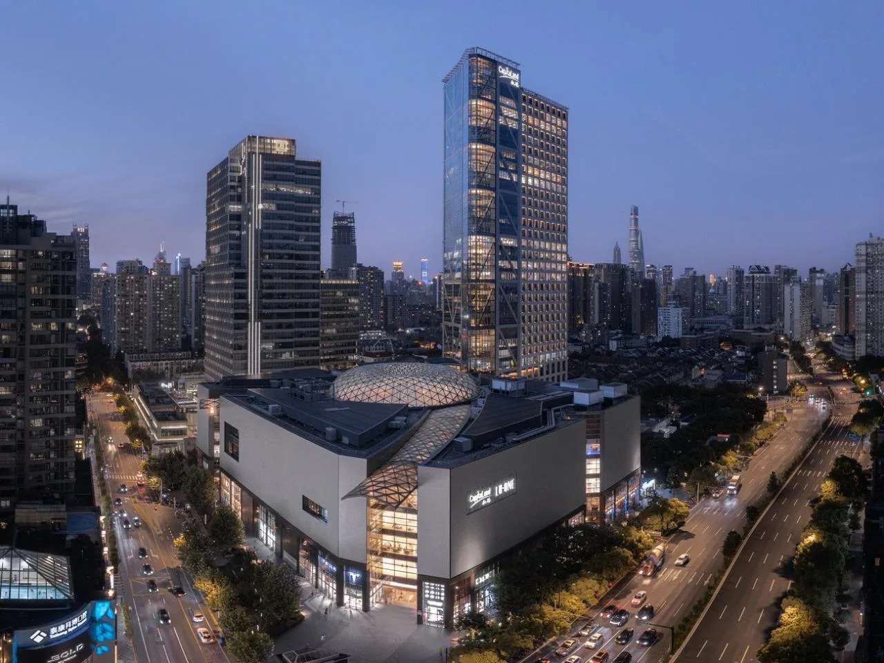 BIM Architecture | Creating a 'Vertical Urban Oasis' in the Center of Shanghai: LuOne Kaide Jingcui Plaza/Safdi Architecture Firm