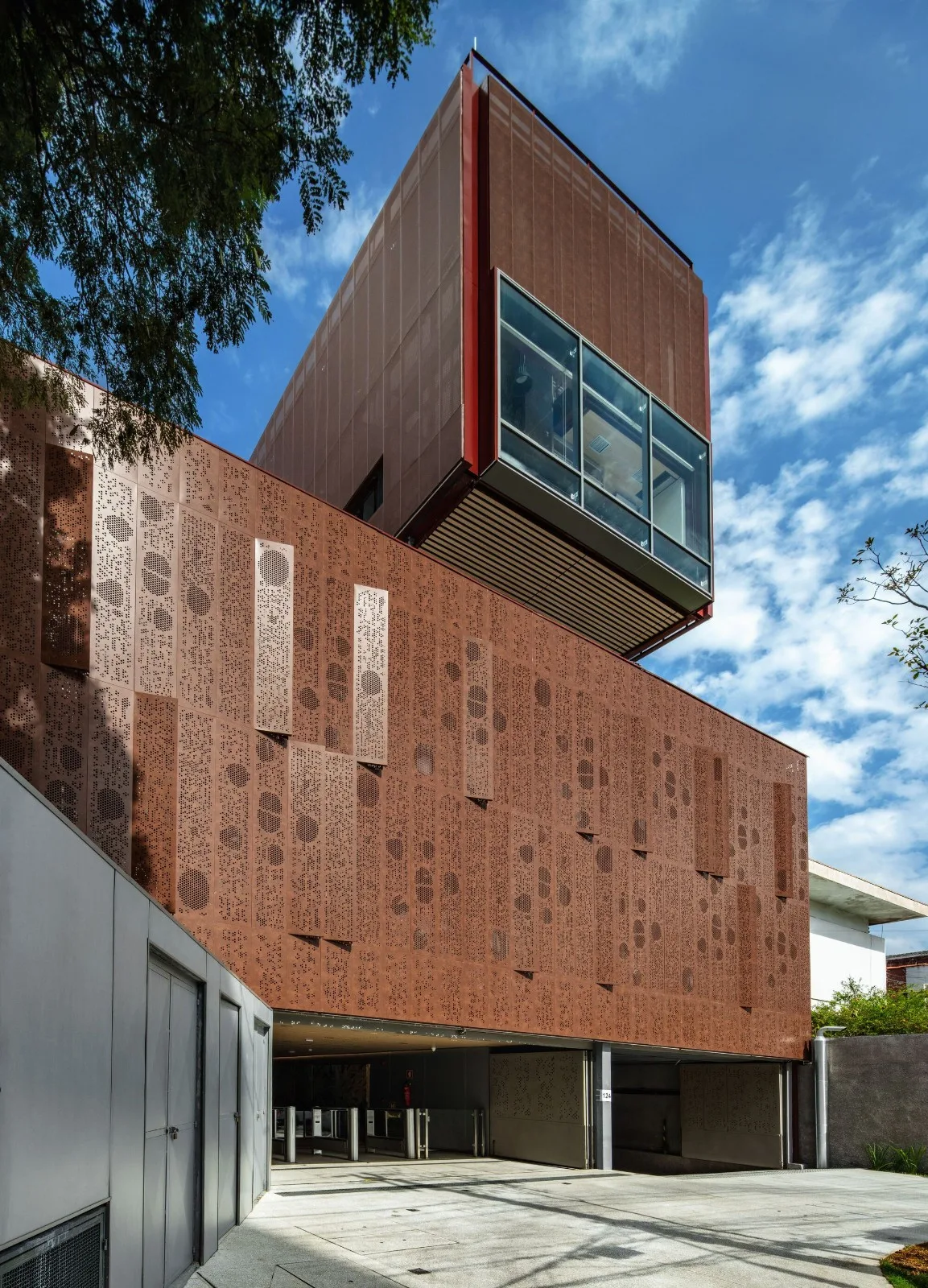 BIM Architecture | Rudolf Steiner University/Biselli Katchborian Arquitetos