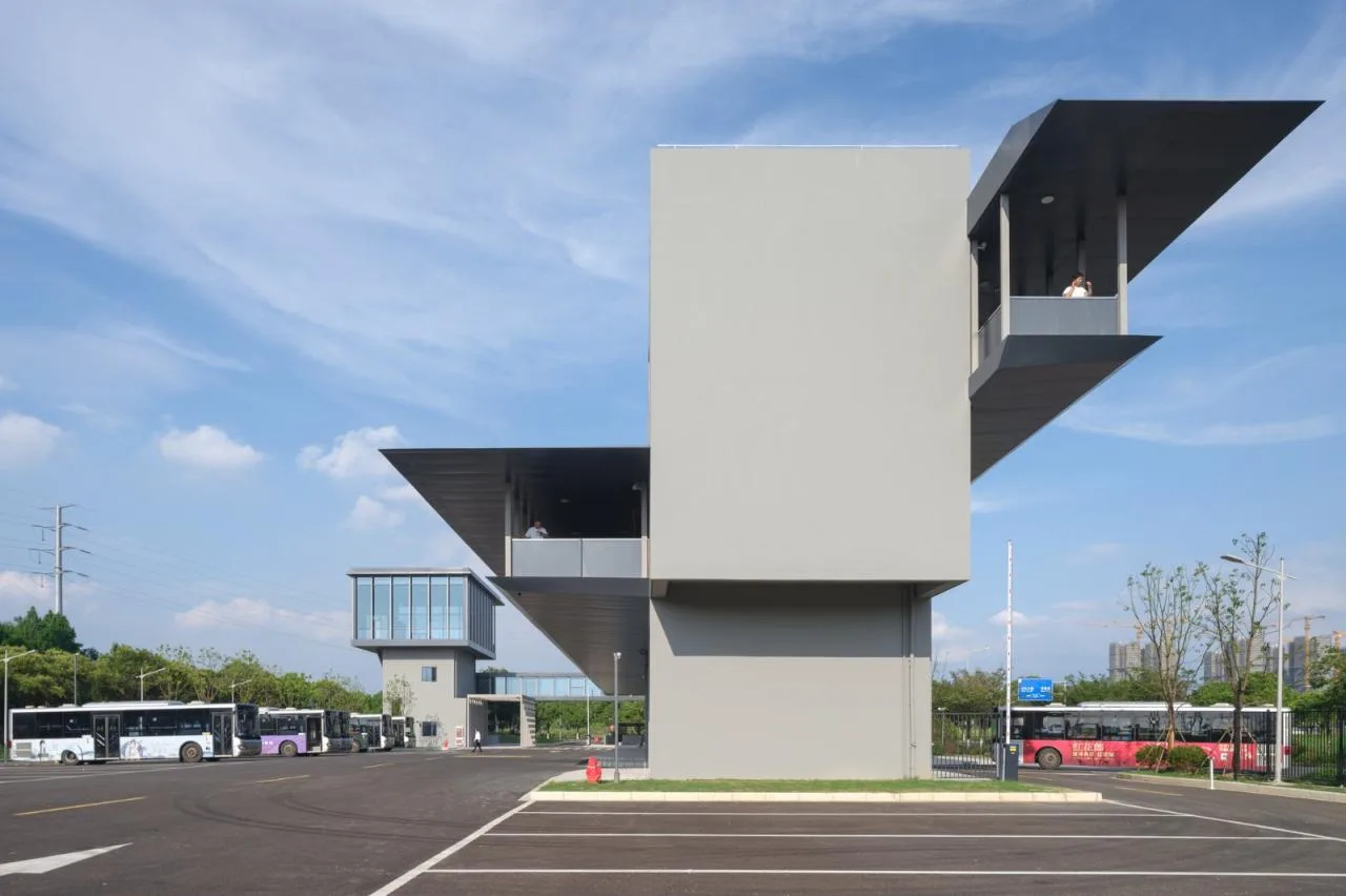 BIM Architecture | Kunshan Duke University Bus Terminal/Arkomixing Architectural Design Firm
