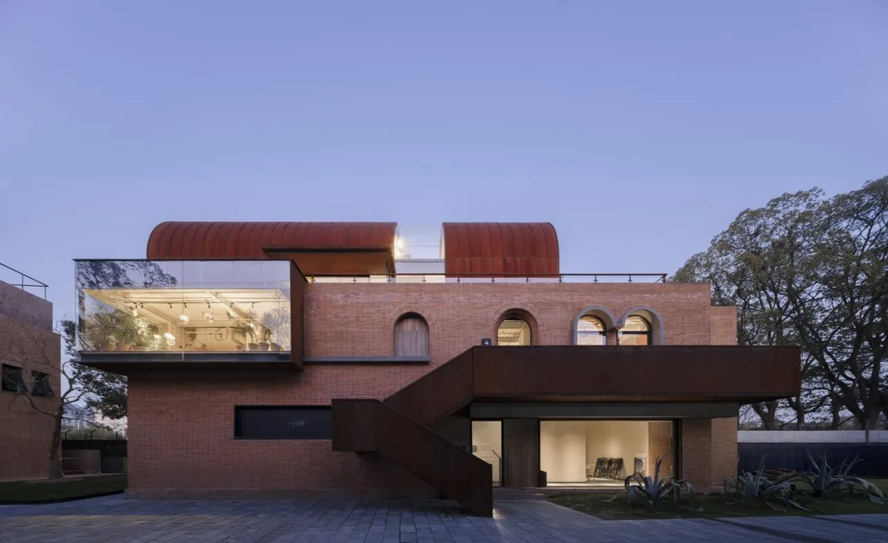 BIM Architecture | 53 ° · EKA Tianwu, Shanghai/Benzhe Architecture