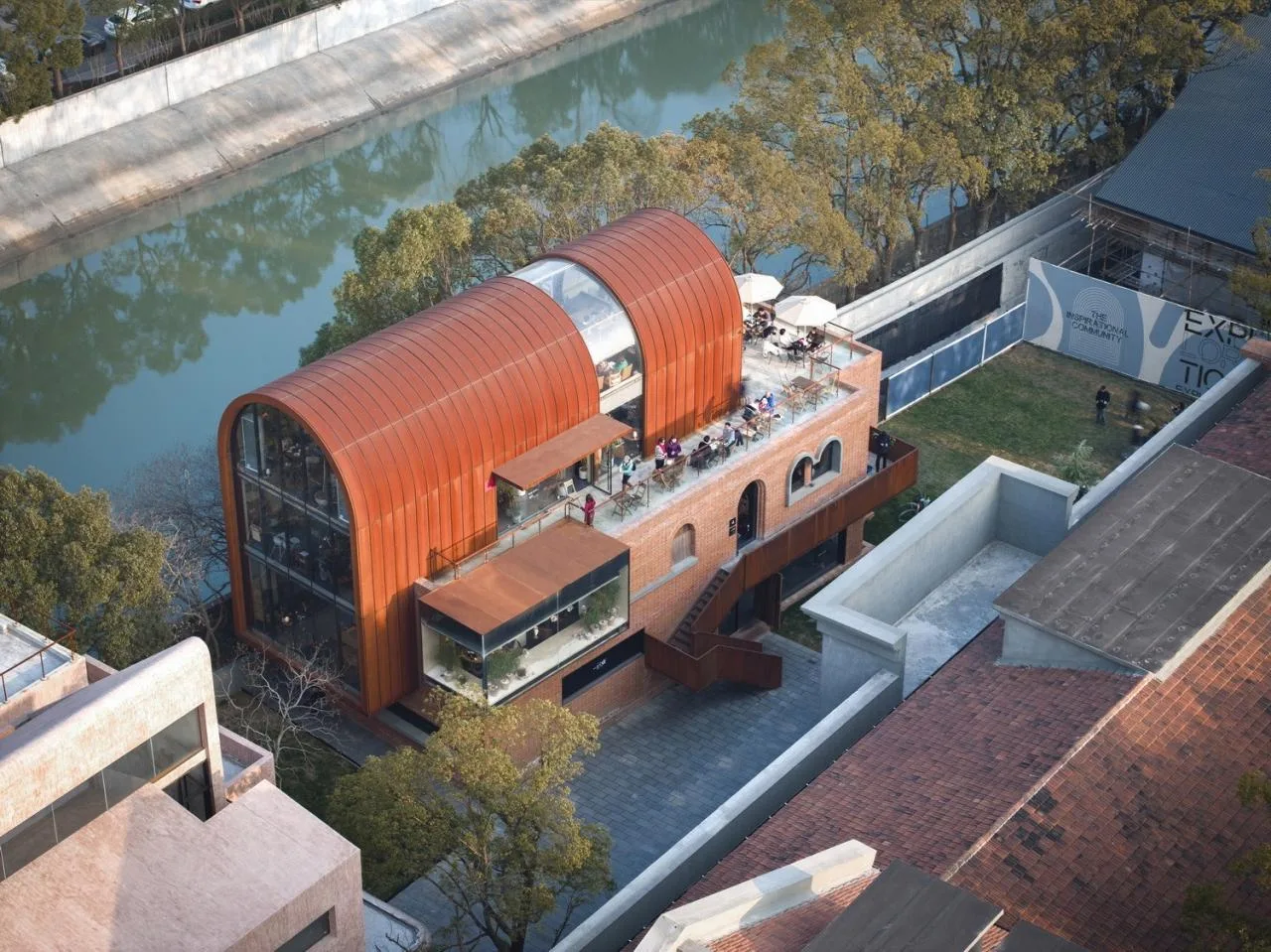 BIM Architecture | 53 ° · EKA Tianwu, Shanghai/Benzhe Architecture